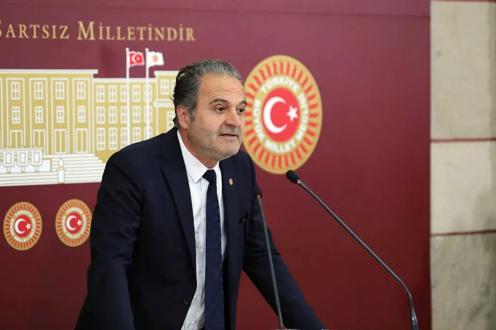 EMEP Milletvekili İskender Bayhan: Mersen patronu TİS masasına oturmama cesaretini nereden alıyor?