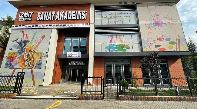 İzmit Sanat Akademisi öğrencileri, ses kayıt ve stüdyo deneyimi yaşayacaklar