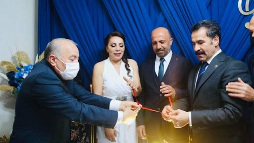 HANIM AĞA EVLENİYOR