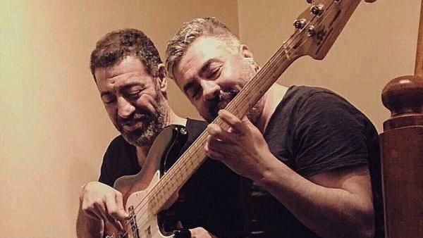 Sevilen müzisyen hayatını kaybetti