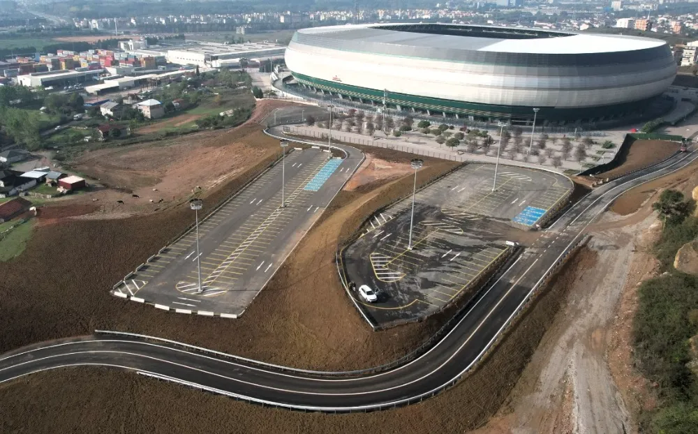 Büyükşehir milli randevu için harıl harıl çalışıyor;  5 bin araçlık otopark, milli maç için tamam