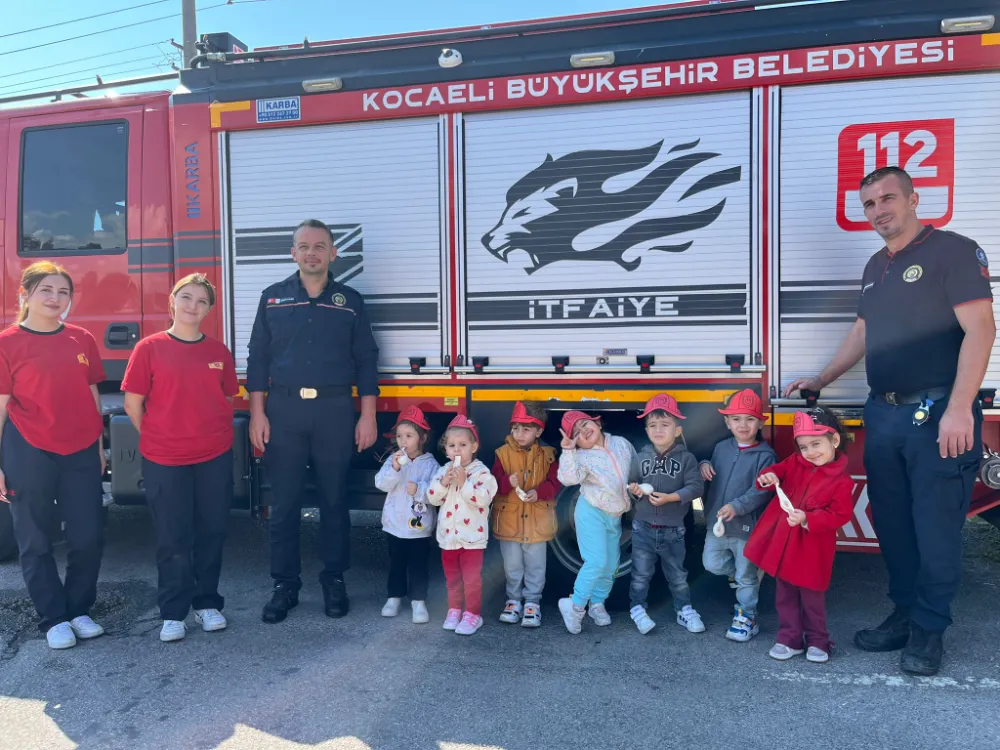 Öğrenciler itfaiyecilik mesleğini yakından tanıdı