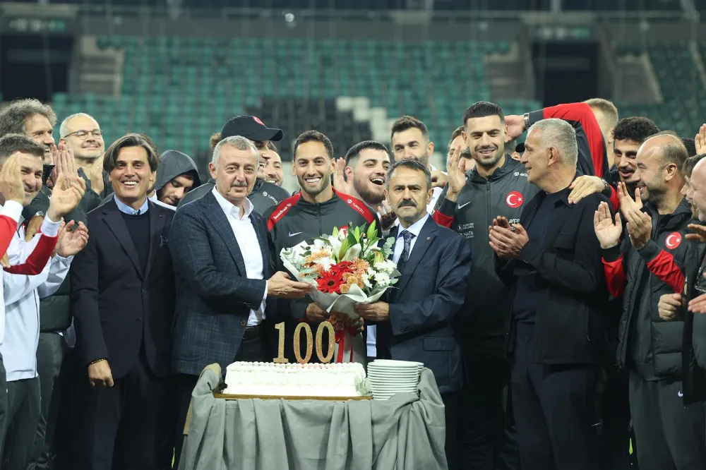 Tarihi maç öncesi Milli Takım
