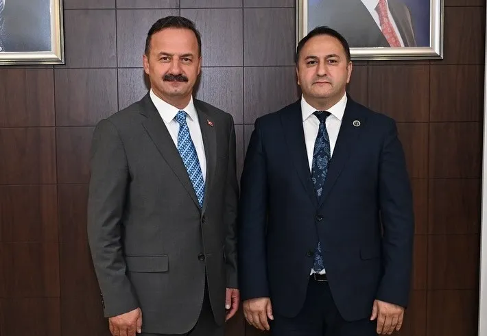 ANAHTAR PARTİ GEBZE’DE ROZET TÖRENİ !
