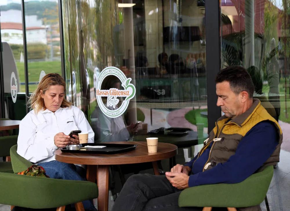 Kocaeli Büyükşehir, glütensiz yaşamın yanında;  “Glütensiz Kafe” ile sağlıklı yaşam