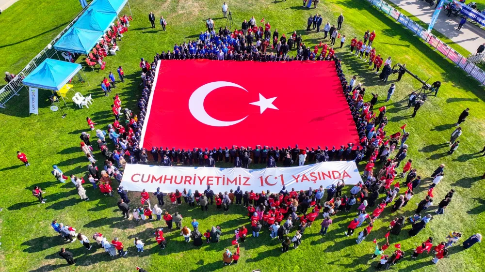 Büyükşehir, “Cumhuriyet Koşusu” ile bayram coşkusunu başlatacak;  Kocaeli’de binler Cumhuriyet’e koşacak