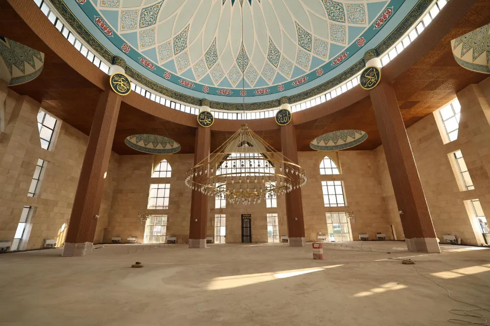 Kartepe Kent Meydanı Camii