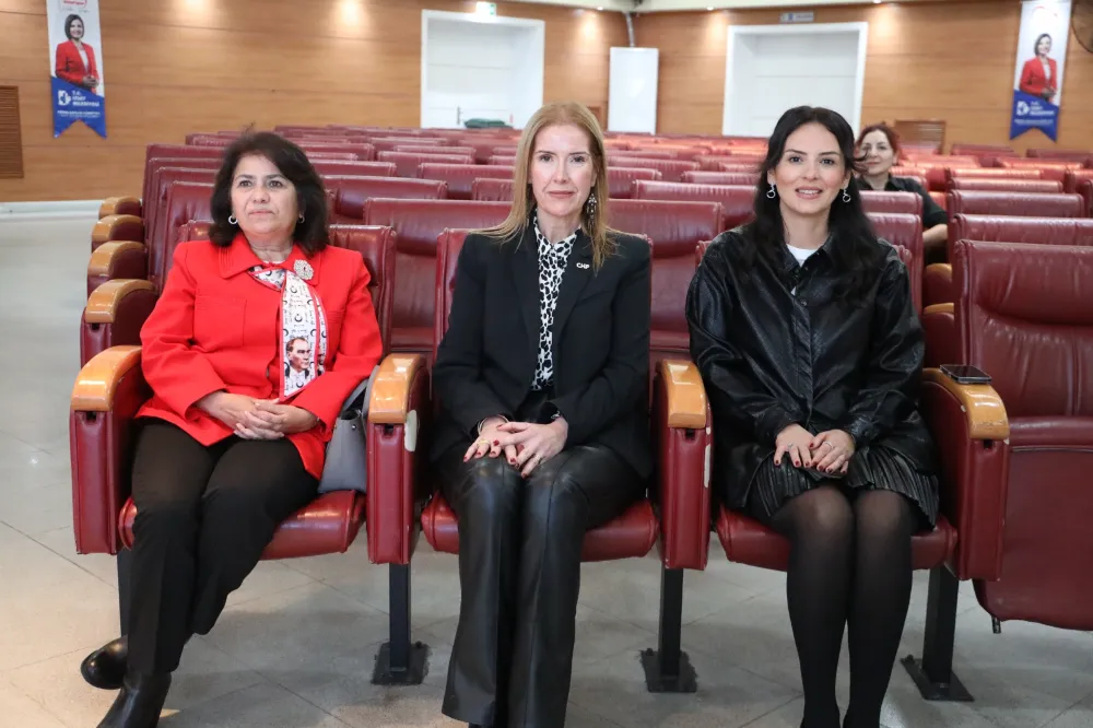 ‘‘Cumhuriyet ile Büyüyorum’’ resim yarışmasında ödüller sahiplerini buldu