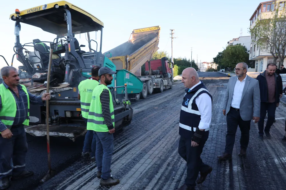 DARICA’DA MODERN VE KONFORLU YOLLAR İÇİN ÇALIŞMALAR TÜM HIZLA SÜRÜYOR
