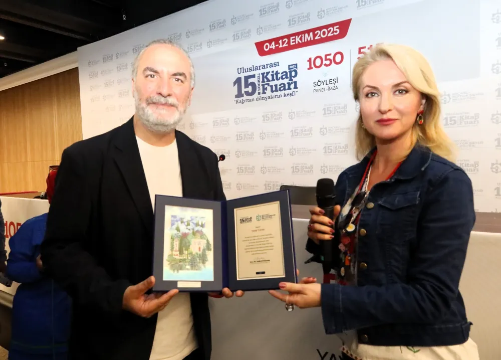 Kocaeli Kitap Fuarı’nda ünlü yazarlar, okurlarıyla buluşuyor;  Prof. Dr. Sırma: Biz kendi tarihimizi tanımıyoruz