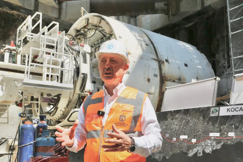 Körfezray projesi hız kesmeden devam ediyor;  Dev köstebeklerden 2’sinin daha montajı başladı    