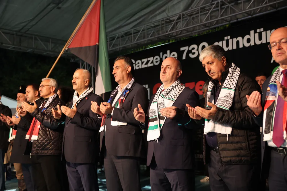 BAŞKAN BIYIK: ‘BİZİM KALBİMİZ GAZZE’DE ATIYOR’