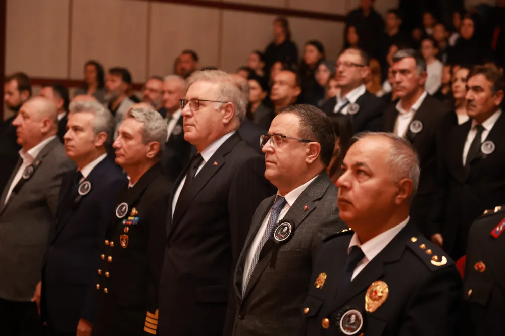 Atatürk, Derince’de Saygı ve Özlemle Anıldı