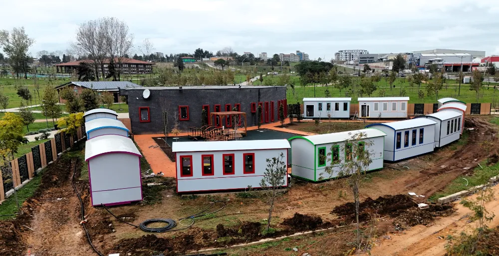 Yeni Lokomotif Çocuk Köyleri yolda