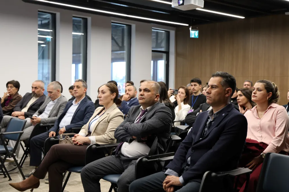 Bilişim Fuarı’nda güncel teknolojiler masaya yatırıldı