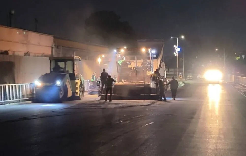 Büyükşehir ekipleri 7/24 iş başında  Başkan Büyükakın: “Her  noktada emeğimiz var”