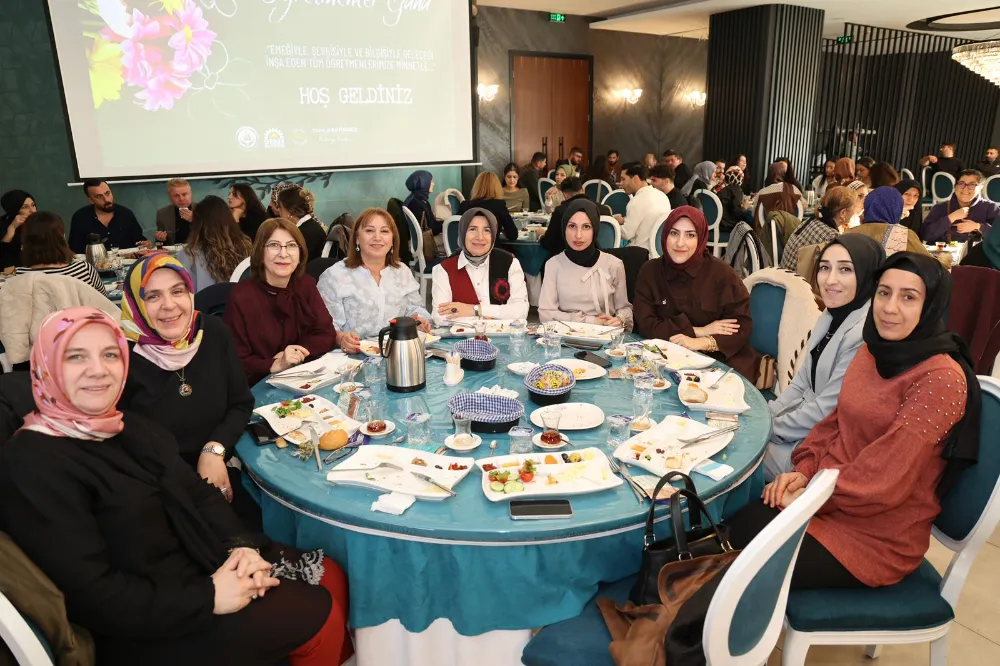 BAŞKAN BÜYÜKGÖZ EĞİTİMCİLERLE KAHVALTIDA BULUŞTU