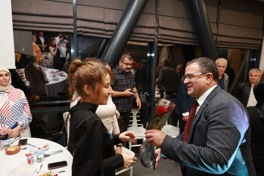 “Öğretmenlerimize Minnettarız”