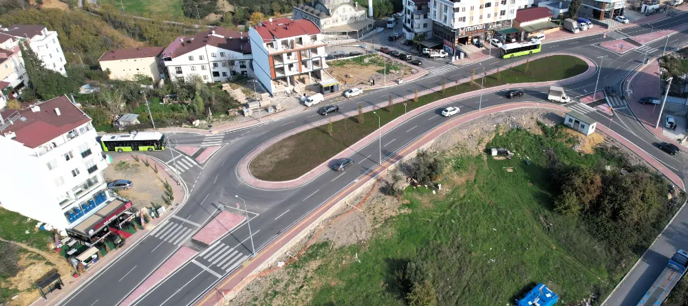 Büyükşehir’den trafikte akıllı çözümler;  Gebze Dr. Zeki Acar Caddesi’ne dönel kavşak
