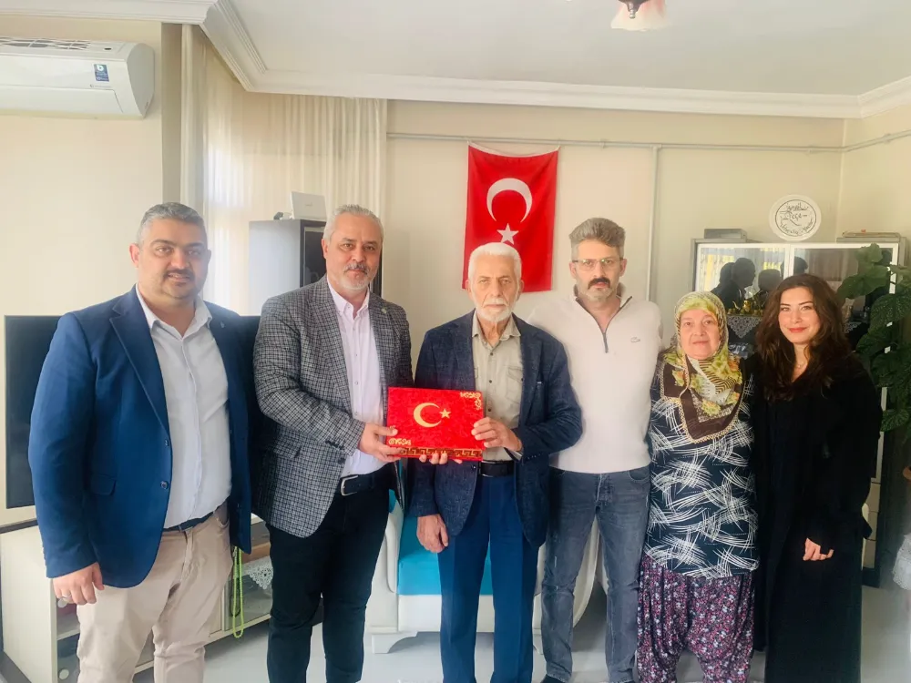 İzmit Belediyesinden Başiskele’de Kıbrıs gazilerine anlamlı ziyaret