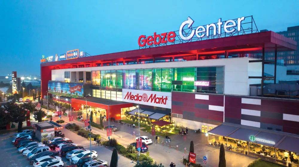 GEBZE CENTER 15. YILINI KUTLUYOR