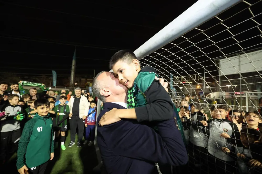 Yeşilova’daki açılış çok özel bir ana sahne oldu!