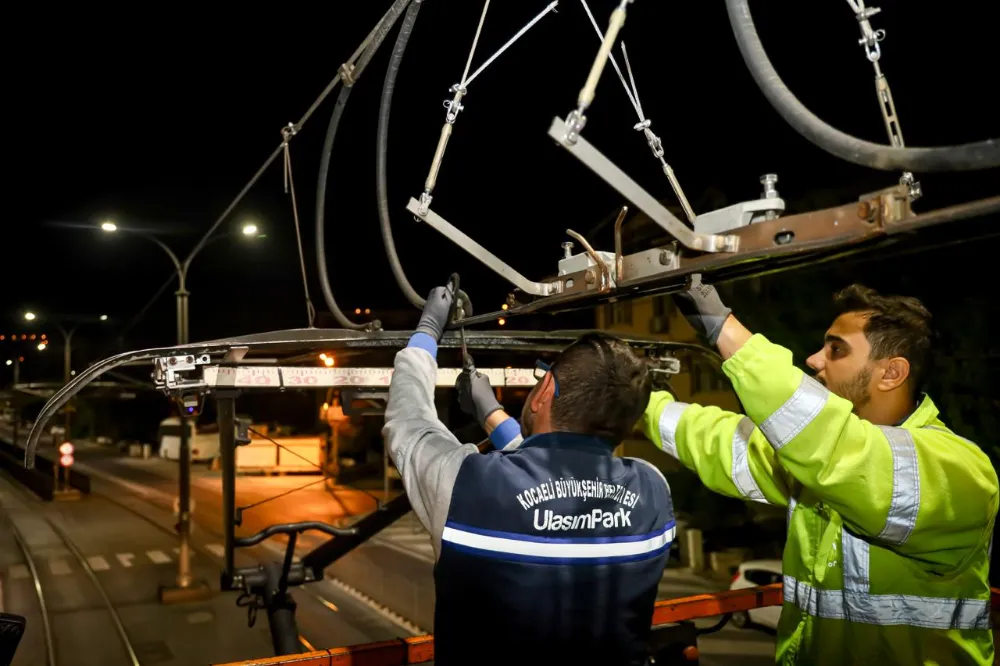 Gündüz ulaşım, gece bakım;  Tramvayda 7/24 durmaksızın hizmet