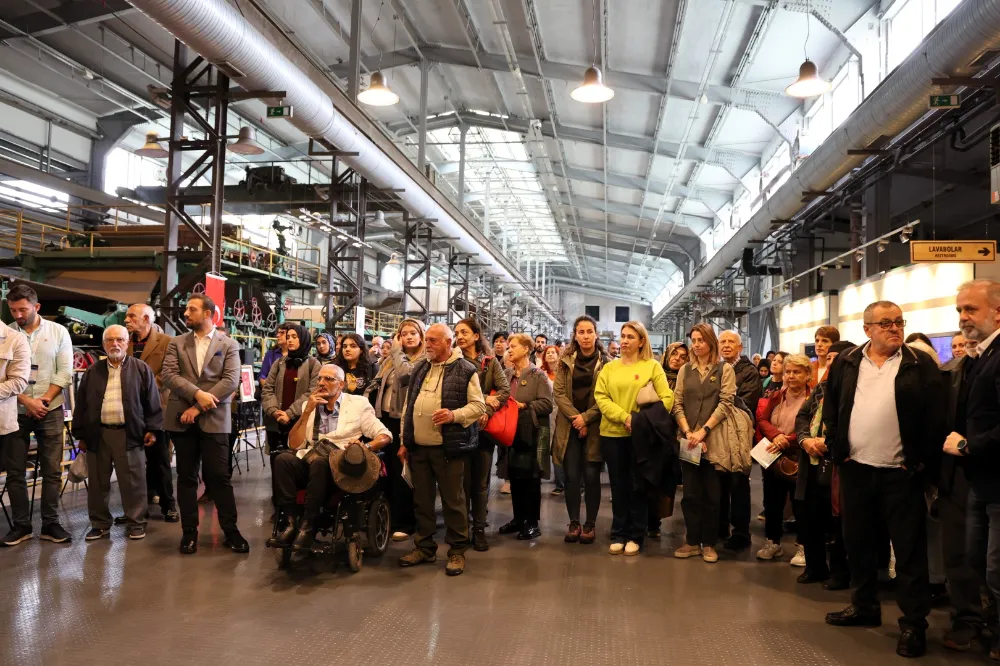 SEKA Kâğıt Müzesi’nde 9. yıla özel sergi;  “Kağıtta Açan Çiçekler” sanatseverleri bekliyor