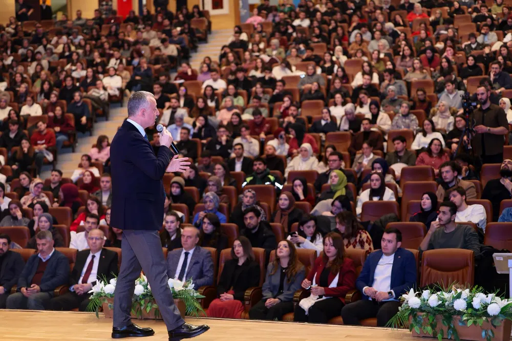 Başkan Büyükakın: “Kocaeli, gençleri ile güçlü”