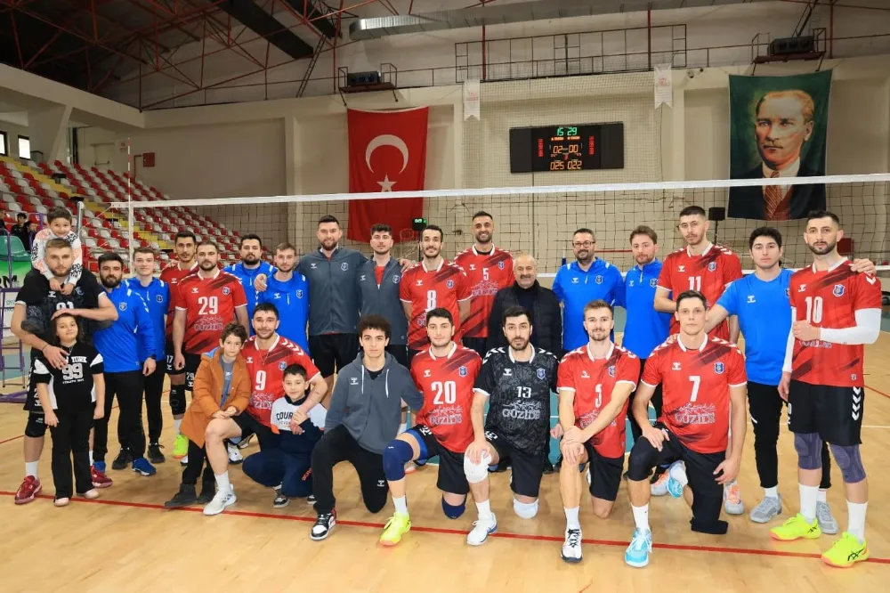 Gebze Voleybol Takımı  Evinde 3-0 Farklı Galip 