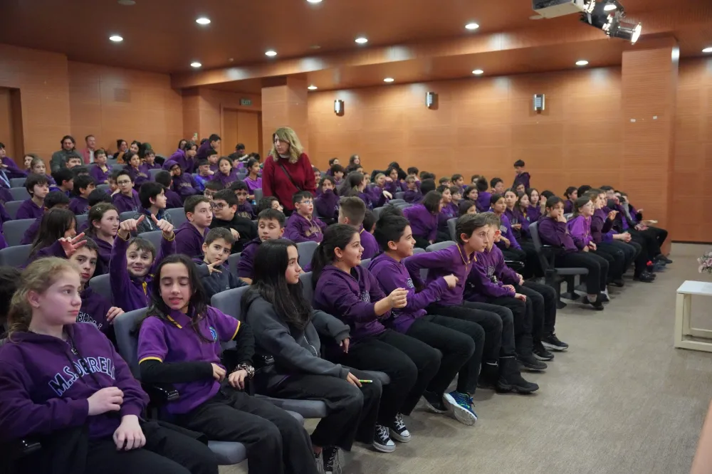 Tiyatro ile çevreci ulaşımı öğrenecekler