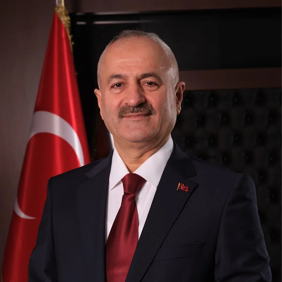 Başkan Büyükgöz’ün  23 Nisan Mesajı