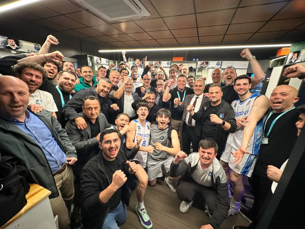 Çayırova Belediyesi, yarı finale yükseldi