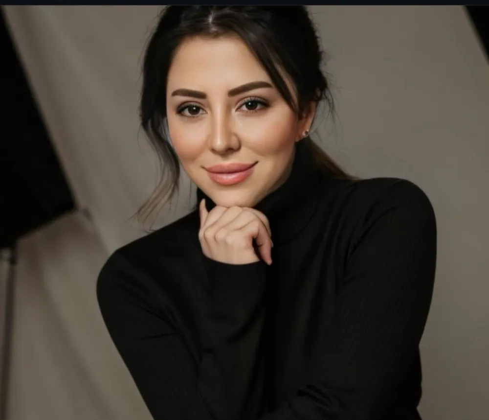 Ünlü Astrolog Hilal Saraç