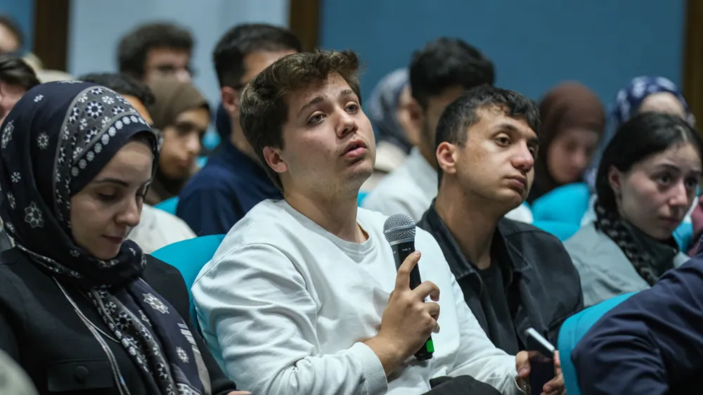 Gençler, hayal kapılarını “Kılavuz Kariyer” ile aralayacak