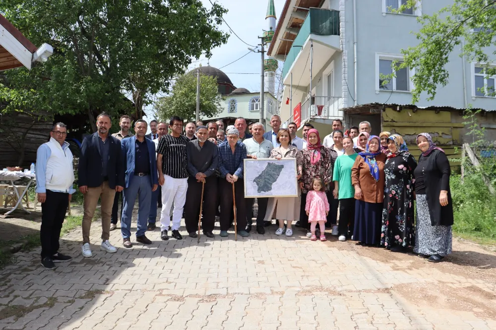 İzmit Belediyesi, Böğürgen Mahallesinde talepleri dinledi.