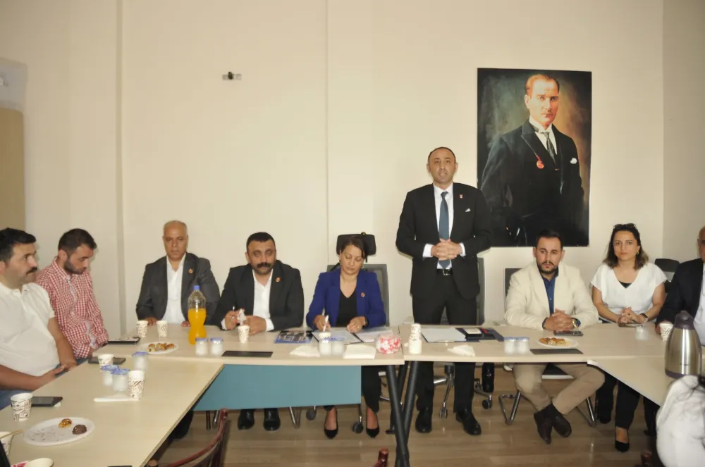ÇAYIROVA VAKFI NE İŞ YAPAR?