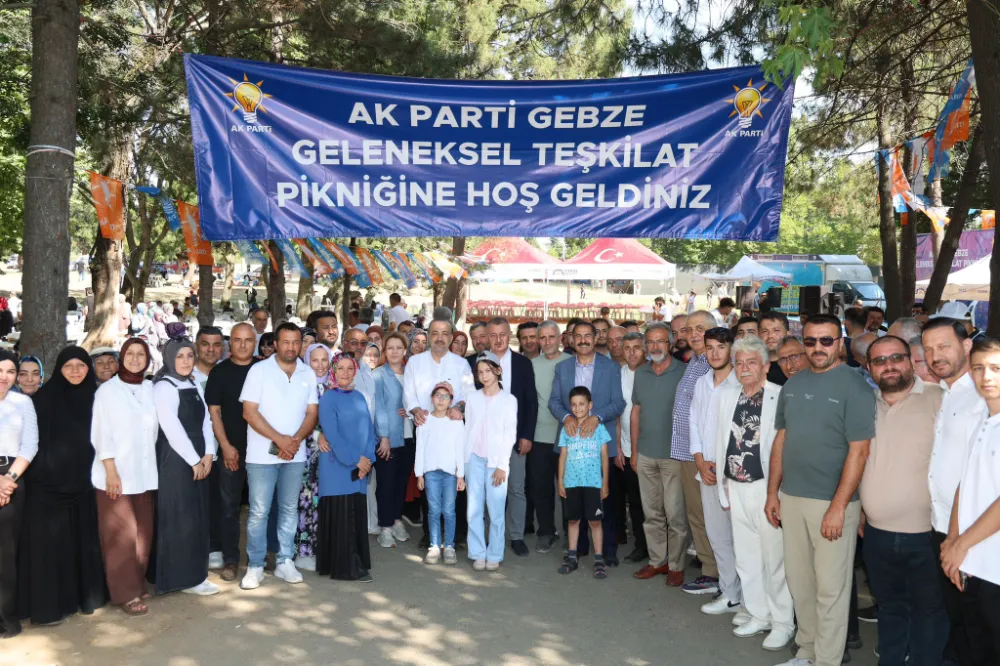 RECEP KAYA AK PARTİ GEBZE İLÇE BAŞKANI 