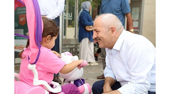 Başkan Büyükgöz esnaf ve vatandaşı ihmal etmiyor!