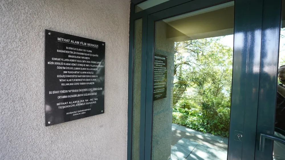 Boğaziçi Üniversitesi, Film ve Medya Çalışmaları Enstitüsü’nün kuruluşu ile sinema, medya ve dijital kültür araştırmalarını ve eğitimini yeni bir boyuta taşıyor.