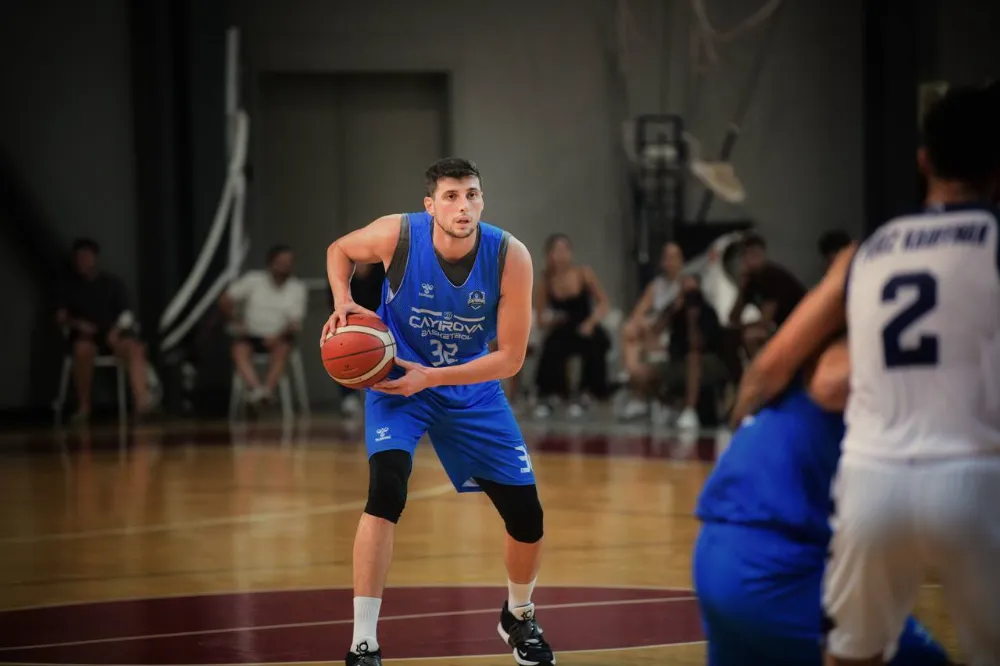 Çayırova Belediyesi, süper lig ekibini yendi